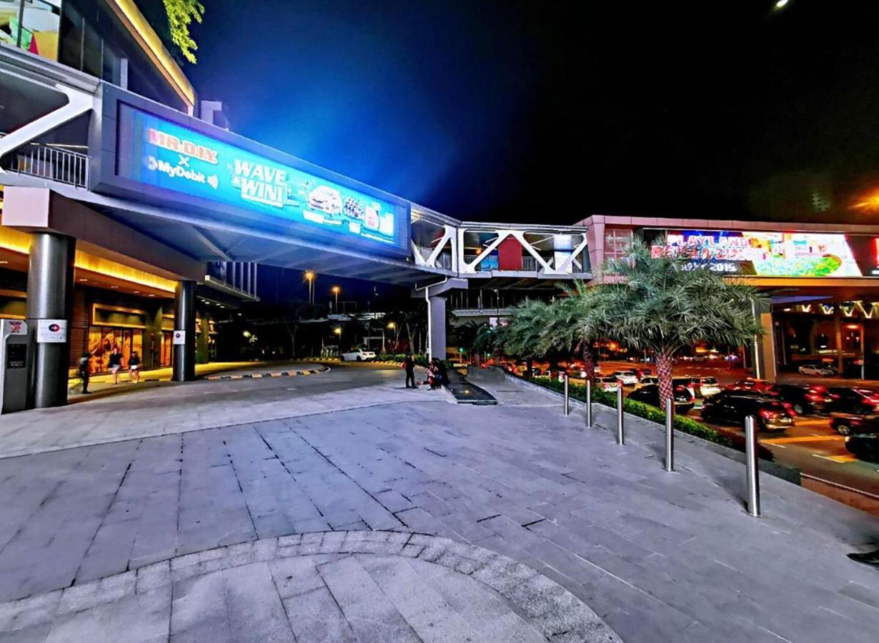 Luxury Homestay R&F Princess Cove Джохор-Бару Экстерьер фото